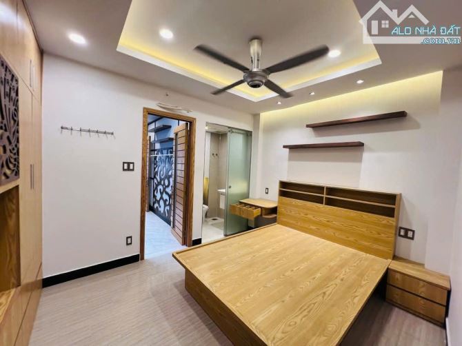 Bán nhà hẻm 4m Quang Trung, P11, GV, 4,3 x 13, 5 tầng, giá: 7.3 tỷ TL - 15