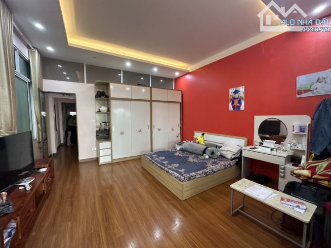 SIÊU PHẨM,60M  4TẦNG AN DƯƠNG VƯƠNG TÂY HỒ HÀ NỘI - 2