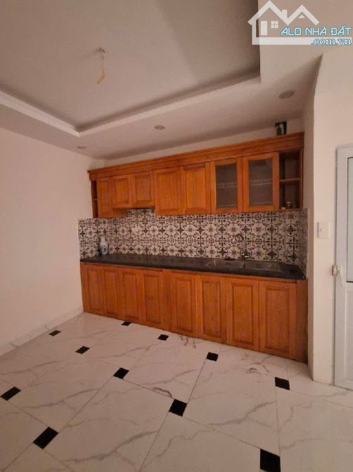 CHỈ NHỈNH 4 TỶ 8 - TRUNG TÂM HÀ ĐÔNG - NHÀ 5 TẦNG SỔ 46M2 CỰC ĐẸP - 2