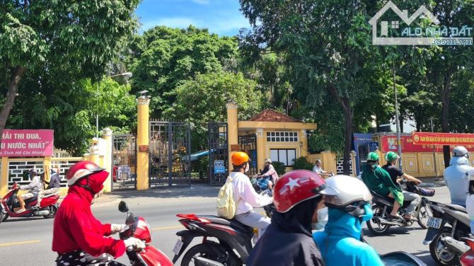 Bán GẤP nhà MTKD Quang Trung P.10 ngang 8m 110m2 4 lầu TN 100tr ngay UBND Quận 24 tỷ. - 2