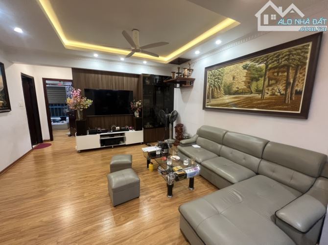 Căn hộ chung cư cao cấp đường Trần Văn Lai- Sudico Mỹ đình - 2