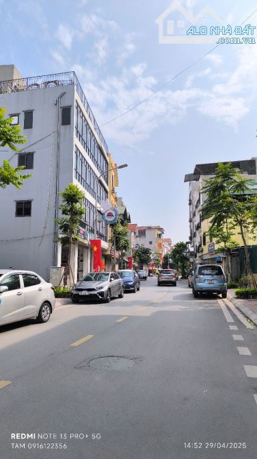 KHUÂN THỬA VÀNG XÂY TOÀ NHÀ PHÚC LỢI - LONG BIÊN 230M2 MT QUYỀN LỰC - VỈA HÈ  4 LÀN XE KD - 2