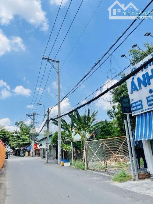 Bán đất mặt tiền kinh doanh gần Lê Văn Việt,Tp.Thủ Đức, 90m2 (5 x 18m). Đường thông. 5.7Tỷ - 2