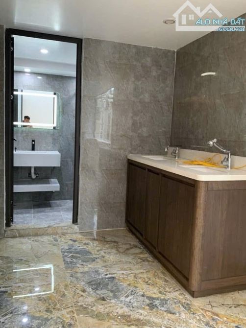MỞ BÁN BIỆT THỰ TẠI PHỐ TIỀN PHONG , ĐẰNG HẢI GIÁ 6 TỶ 9 - 2