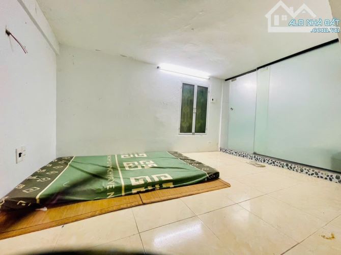 HÀNG HIẾM - Ô TÔ TRÁNH - KINH DOANH - EM GÁI MẶT PHỐ -MINH KHAI- HAI BÀ TRƯNG-41 M- 11 T - 2