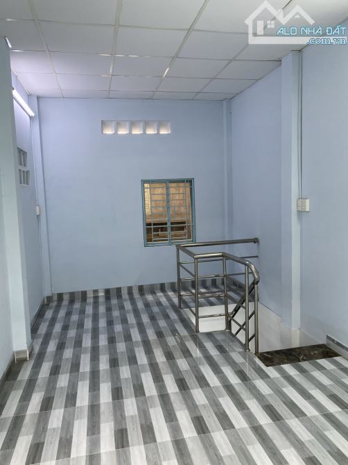 p)NHÀ HỎ XINH VÀO Ở NGAY - BÌNH TÂN - DTCN 20M2- 3 X 7M- 2 TẦNG CHỈ HƠN 2 TỶ TL CHỦ 🌷🌷🥰 - 2