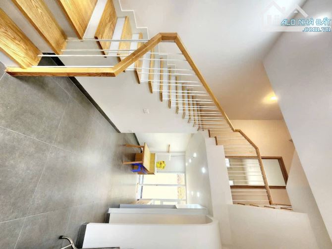 Bán Nhà 4 tầng - nhà đẹp - 50m2 Xe Hơi - 4PN - Hương Lộ 2 - Bình Tân - 2