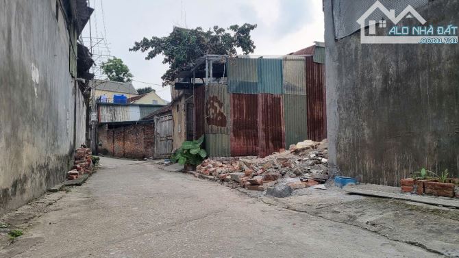 84m phú nghĩa cách quốc lộ 6 chỉ 300m ô tô đỗ cửa giá chỉ 3,4tỷ - 2