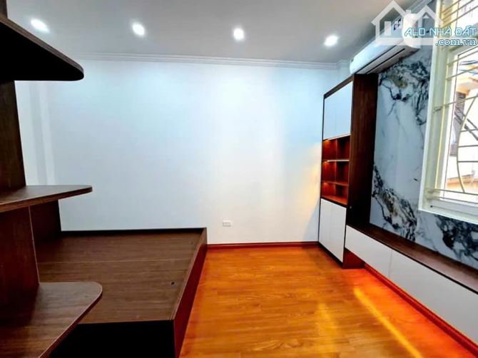 Bán Nhà Đông Ngạc – 5 Tầng Đẹp – Lô Góc, Sát Phố – Giá Tốt Chỉ Hơn 6 Tỷ! - 2