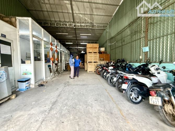 Bán nhà mặt tiền Nguyễn Thị Kiểu, 8m x 50m, đang cho thuê kho 40triệu.tháng - 2