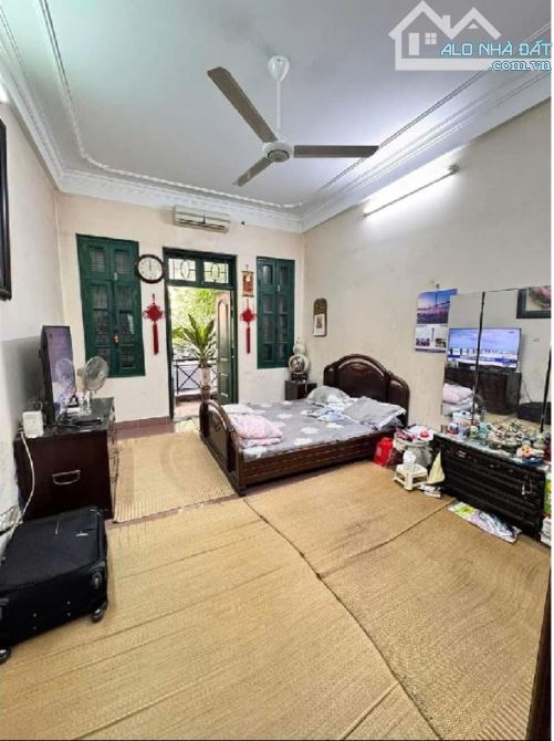 HIẾM! BÁN NHÀ - TRUNG KÍNH - CẦU GIẤY - 2