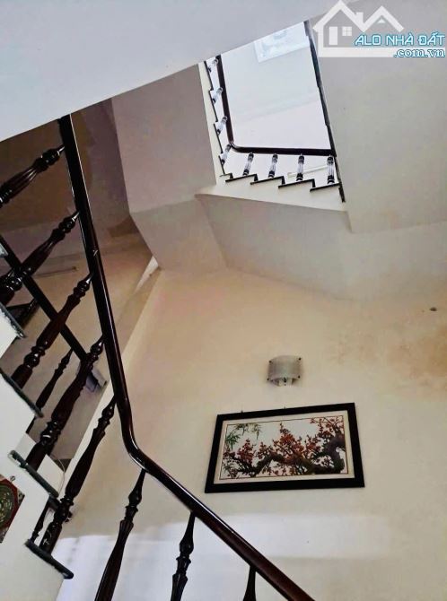 Sơn Trà- Đà Nẵng: 2 Nhà 3 tầng 2 MT Nguyễn Công Trứ DT 323m2 Ngang 7m6 chỉ 86tr/m2 28Tỷ - 2