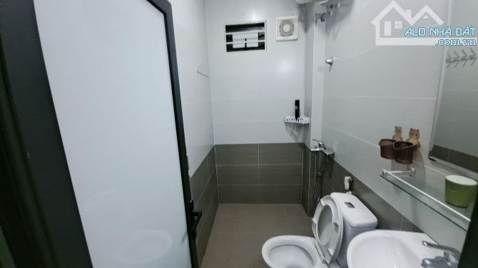 CHÍNH CHỦ BÁN NHÀ TRẦN CUNG 45M X 5 TẦNG NHỈNH 7 TỶ - 2