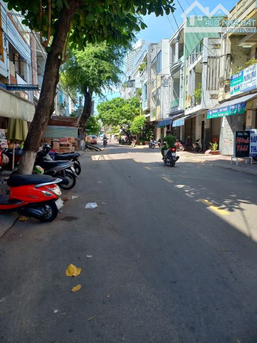 CHO THUÊ NHÀ GÓC TRUNG TÂM TP QUY NHƠN – VỊ TRÍ VIP KINH DOANH ĐỈNH CAO - 2