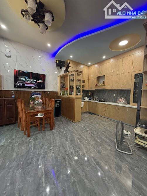🎉🎉🔥BÁN NHÀ 3,5 TẦNG MẶT TIỀN HƠN 10M ĐƯỜNG HOÀI THANH – DIỆN TÍCH 216M2. - 2