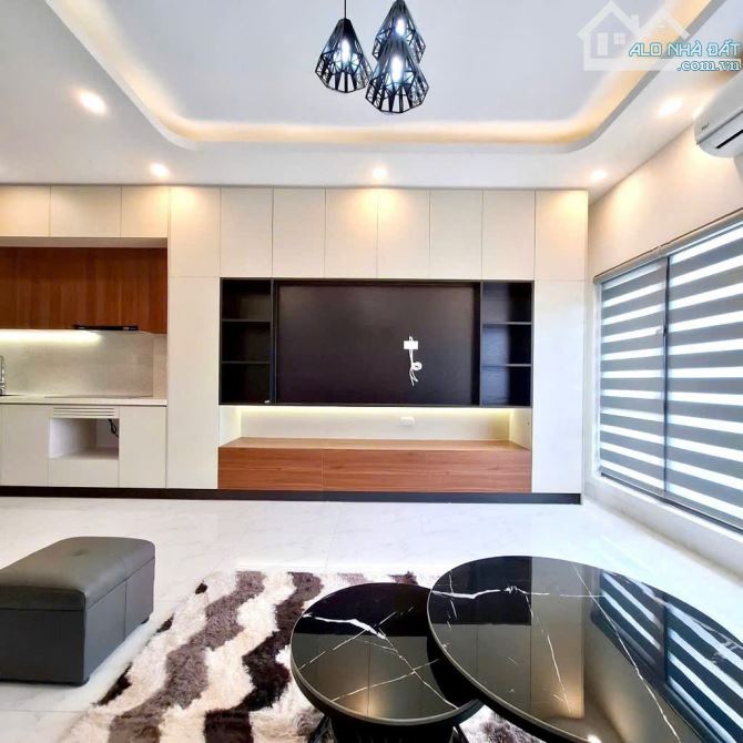 TUYỆT PHẨM PHỐ ĐÀM QUANG TRUNG LONG BIÊN - FULL NỘI THẤT /THANG MÁY, Ô TÔ 7 CHỖ NGỦ TR - 2