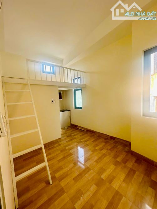 CƠ HỘI ĐẦU TƯ SIÊU LỢI NHUẬN - NHÀ 3.5 TẦNG, 10 PHÒNG TRỌ, VỊ TRÍ TRUNG TÂM  - CHỈ 4 TỶ X - 2