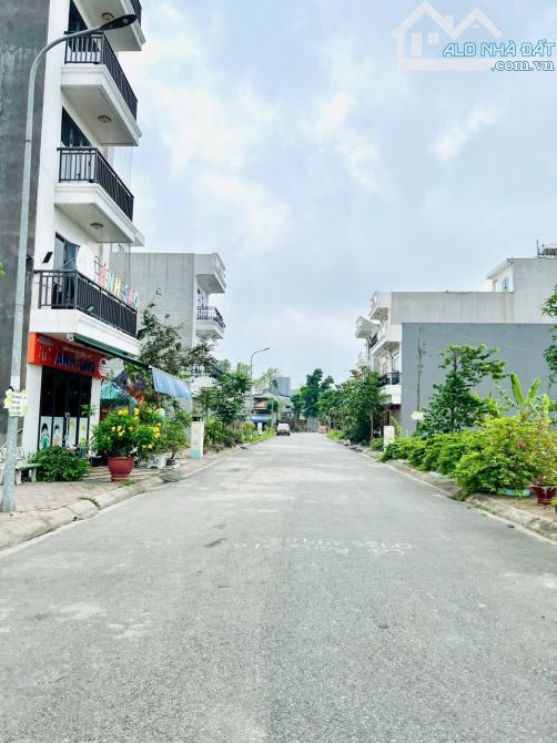 Hàng Cực phẩm Khu phân lô Đống Chuối, Hùng Vương, Hồng Bàng 93,6 giá chỉ 3,5 tỷ - 2