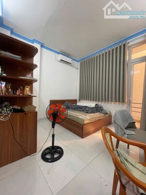 NHÀ ĐẸP MỚI - Nguyễn Thị Thập Q7 Ngang 5m - 3PN - 3 Tầng - 46m2 - 3T6 - 2