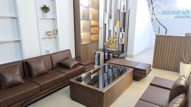Bán nhà Mỹ Đình DT41m2, XD 4, MT 3.8 m, giá 8.9 tỷ, - 2