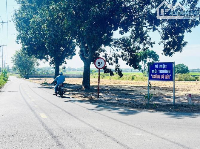 MT TÔN THẤT THUYẾT-PHƯỚC HẢI- CÁCH BIỂN 2Km, dt gần 300m2-6mx49m-80 thổ cư, giá 2ty05 - 2