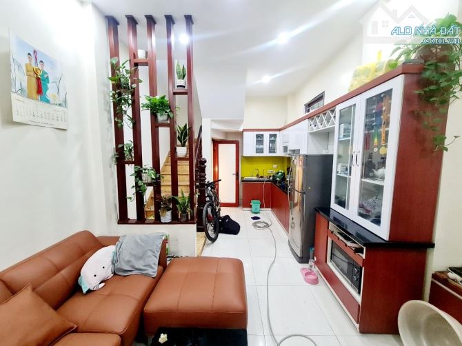 NHÀ ĐẸP Ở NGAY - LÔ GÓC - Ô TÔ FADIL ĐỖ CỬA - NGÕ NÔNG - Ở SƯỚNG.  - Thiết kế : 31 m. 4 tầ - 2
