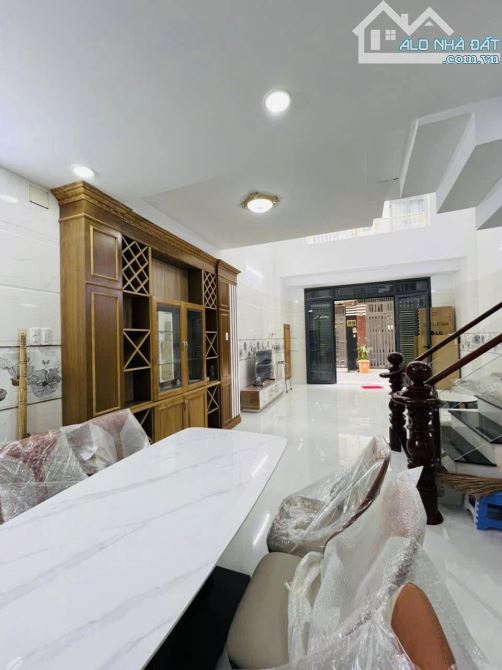 🏘 MẶT TIỀN KINH DOANH SIÊU ĐỈNH QUẬN 3 - CƠ HỘI KHÔNG THỂ BỎ LỠ! 🔥 - 2