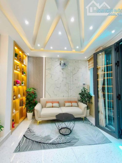 Chỉ với 3 tỷ 150 triệu mua nhà đẹp đường Lê Văn Sỹ, Quận 3, dt 44m2, sổ hồng riêng - 2