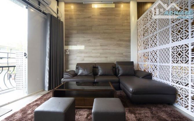 BÁN NHÀ MẶT PHỐ - HOÀNG CẦU QUẬN ĐỐNG ĐA DT50 5 4.8 28.5TỈ - 2