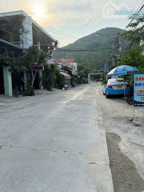 Bán đất mặt tiền Lư Giang Xã Phước Đồng 141.7m2 cách Nguyễn Tất Thành chỉ 50m - 2