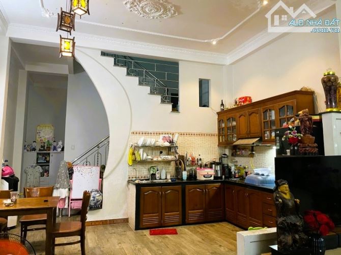 Chỉ với 6,X tỷ__2 tầng phía đối diện Trường Đại học Kinh Tế Đà Nẵng__Giá trị tương lai cao - 2