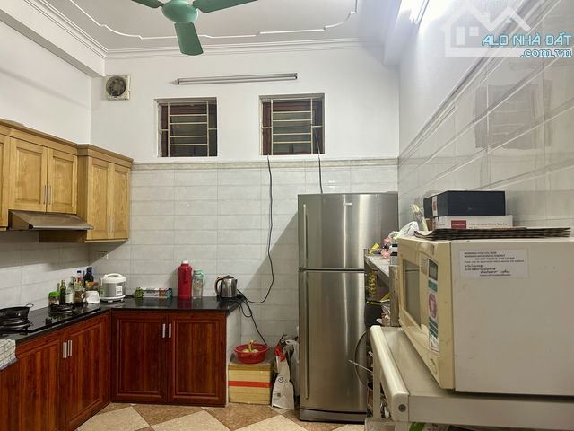 Bán nhà Định Công Thượng, DT 48m x 5 tầng, ô tô tránh, trung tâm phố Định Công - 2