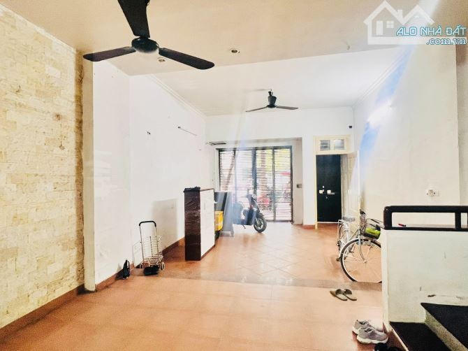 Phân Lô Hiếm Trung Kính Vỉa Hè Ô Tô Tránh, Kinh Doanh Văn Phòng Spa, 66m2 5 Tầng 32 Tỷ - 2
