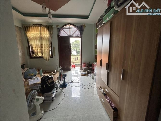 HÓT BÁN GẤP TRONG TUẦN - MẶT TIỀN VƯỜN CHUỐI - 24M² - 3 TẦNG - 2