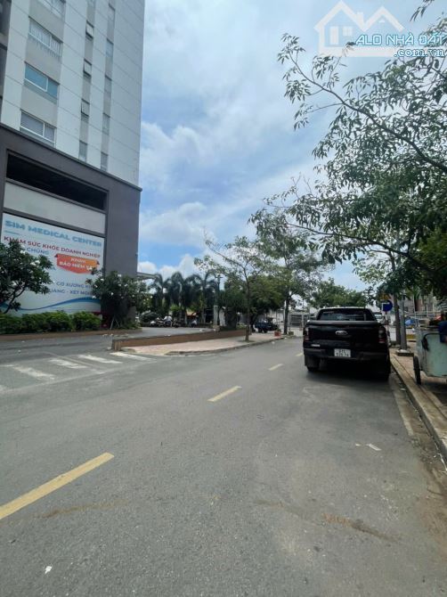 SIÊU PHẨM NHÀ PHỐ 3 TẦNG – HẺM XE HƠI ĐƯỜNG HÒA BÌNH -QUẬN TÂN PHÚ – 94M² – GIÁ CỰC TỐT - 2