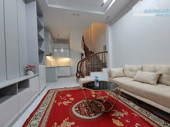 Bán nhà Văn Phú hà đông lô góc ô tô  tránh đỗ sát nhà DT35m2 giá nhỉnh 7 tỷ - 2