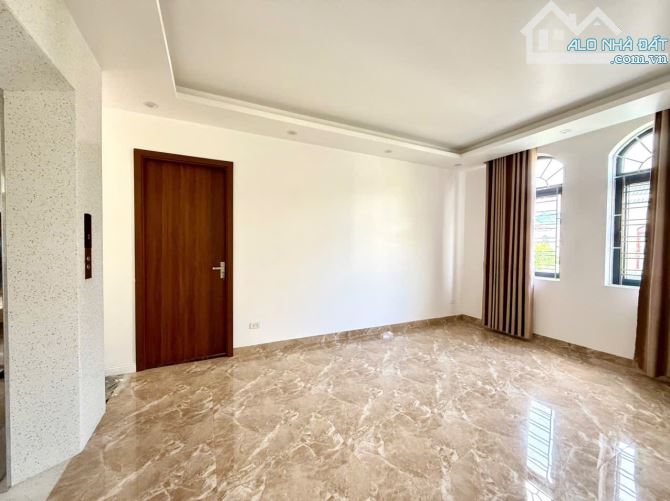 Mrs Tâm Bán Vinhomes Imperia Thượng Lý, Hồng Bàng, Hải Phòng căn Venice song lập - 2