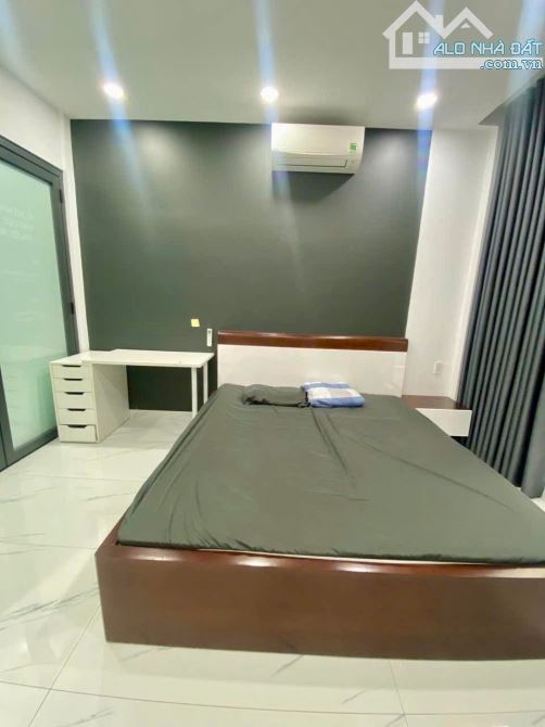 Bán Gấp Nhà HXH Đường Lý Chính Thắng, Quận 3, DT 4 x 20m, 6 Tầng, Chủ 19.6 Tỷ - 2