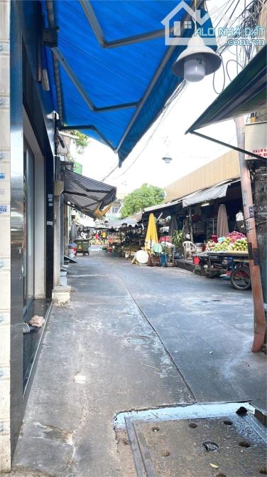 Bán nhà Nguyễn Lâm, Q.10, gần Q1, tiện kinh doanh, 9.x tỷ! - 2