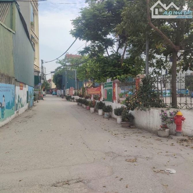 Bán Nhà Sát Vành Đai 3.5, Gần Ngã Tư Nhổn, Đường Văn Minh, 35m, 5T, Giá 5.2 Tỷ - 2