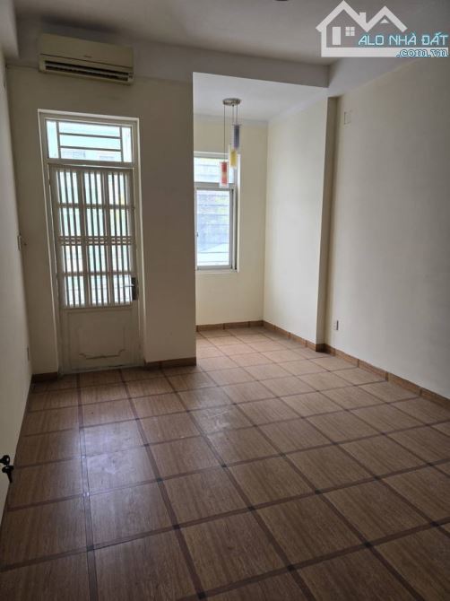 BÁN NHÀ MẶT TIỀN VÕ THÀNH TRANG – PHƯỜNG 11, TÂN BÌNH - 79M² CHO THUÊ 40TR/TH – 13.99 TỶ - 2