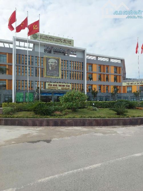 Dân Trí Cao Toàn Giáo Sư,Sinh Viên-Ô Tô Tránh.Bán Đất trung t Trâu Quỳ,Dt 40m,Giá 5.45 Tỷ. - 2