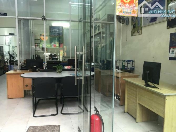 Bán nhà mặt tiền Trần Thị Trọng, P15, Tân Bình. 182m2 x 2 tầng - 6.5 x 28. Giá 24.07 tỷ TL - 2