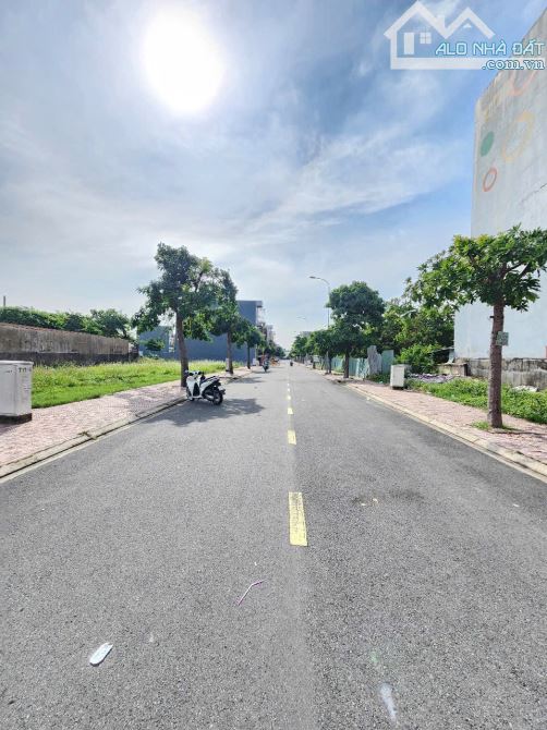 3,35Tỷ TL🔥Bán đất trục chính 75m2_Ngay Cổng KDC Lê Phong An Phú 1, p.An Phú, Tp.Thuận An - 2