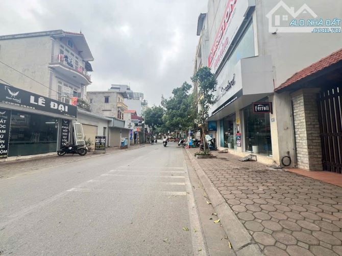 Đất đẹp Gia Lâm – Vuông vắn, ở sướng – 3 thoáng khó kiếm – Gần Vin – 64.2m, Nhỉnh 3 tỷ - 2