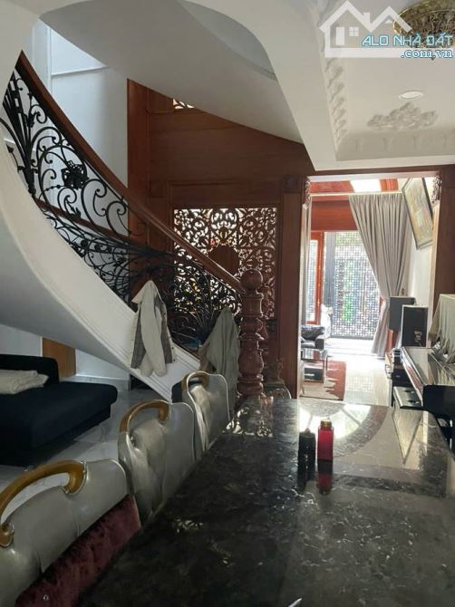 BIỆT THỰ TRƯỜNG CHINH, P14,TÂN BÌNH – HXT 8M – NHÀ MỚI, NỘI THẤT CAO CẤP – 16. 8 TỶ TL - 2