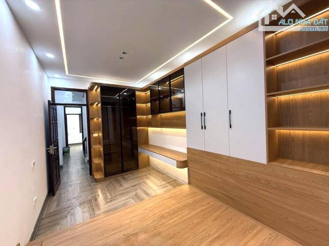 NHÀ ĐẸP Ở NGAY PHỐ THỊNH QUANG 4 TẦNG 40M2 HIỆN ĐẠI - TRUNG TÂM ĐỐNG ĐA - CHỈ HƠN 7 TỶ - 2