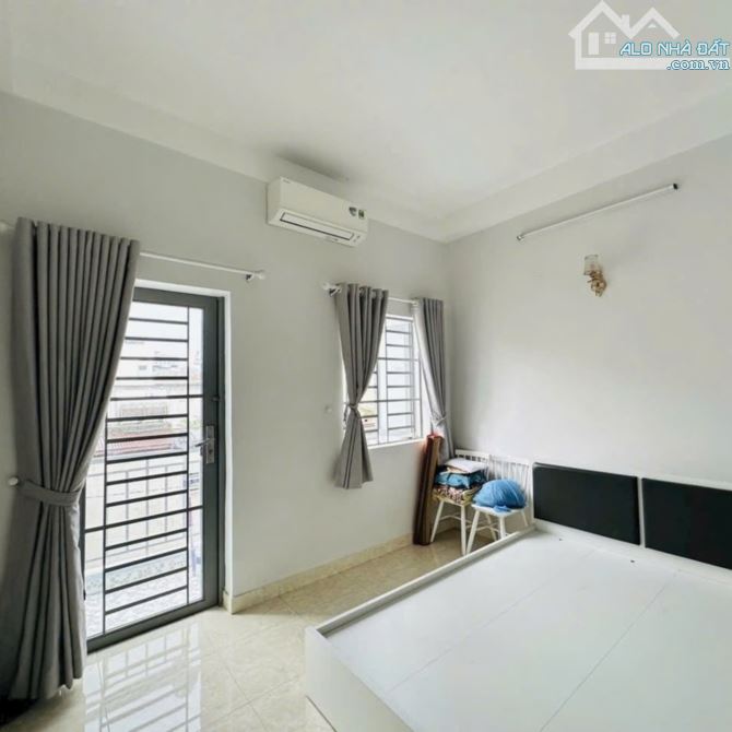 Gần Lotte Nguyễn Văn Lượng, 55m2, 3 Tầng, 4 Pn, Sát mặt tiền, Chỉ 5 Tỉ hơn - 2