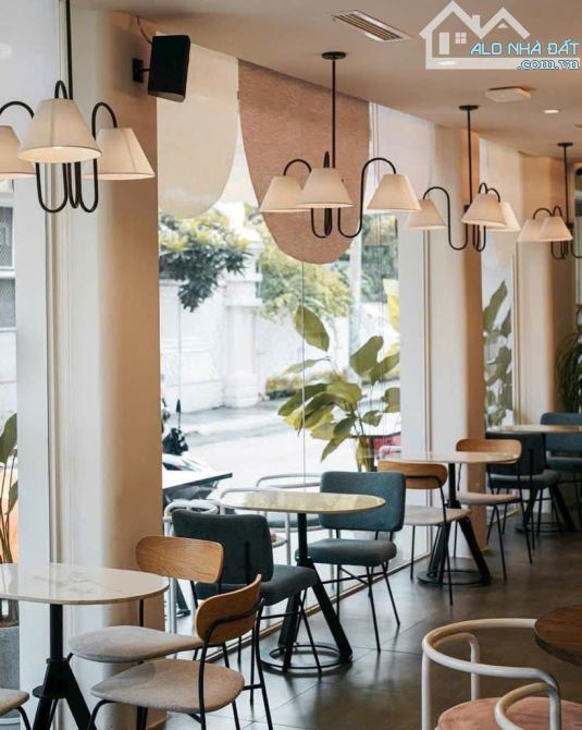 ⭐️ CĂN GÓC MẶT TIỀN PHƯỜNG TÂN ĐỊNH - QUẬN 1. ĐANG CHO THUÊ $6,000/THÁNG - 2
