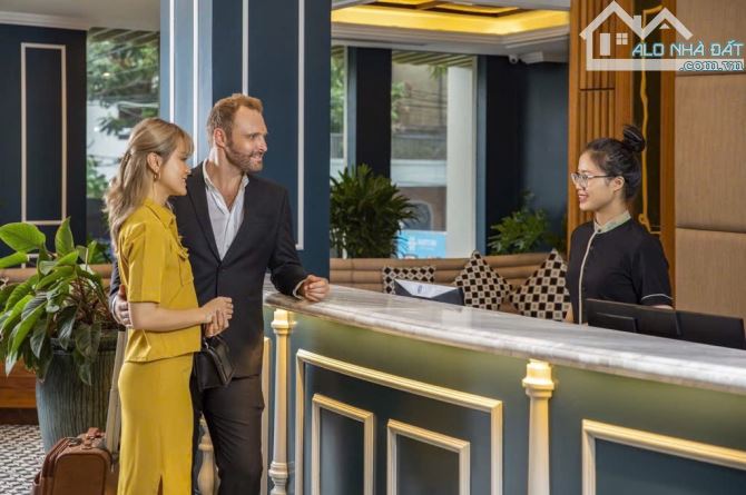 TUYỆT PHẨM TÒA KHÁCH SẠN 10 TẦNG - LÔ GÓC TRẦN BẠCH ĐẰNG - DT GẦN 250M2- NGANG HƠN 18M. - 2